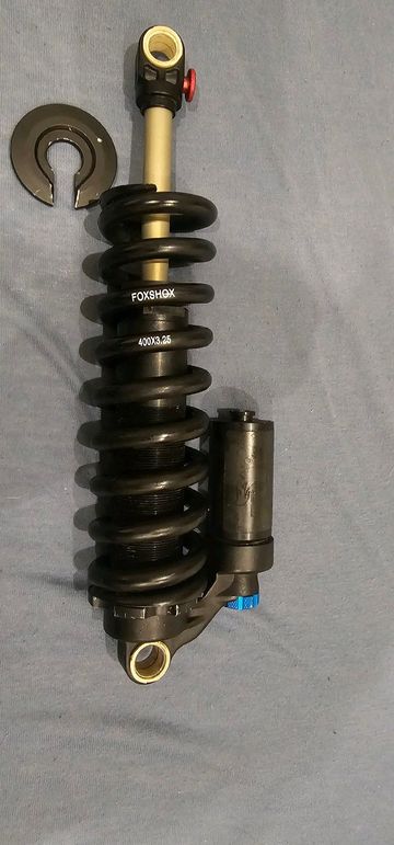 Käytetty Fox Van performance 2017 Rear Suspension