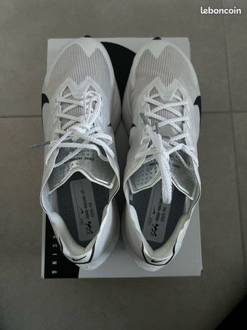Used Nike Vaporfly 4 bike — image 2 of 6