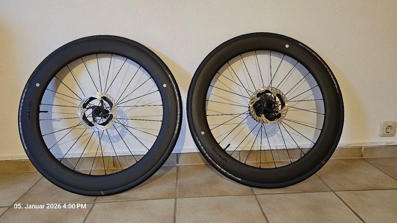 Used 2025 SYNCROS Capital 1.0s Aero 28" 60mm Shimano Wheels