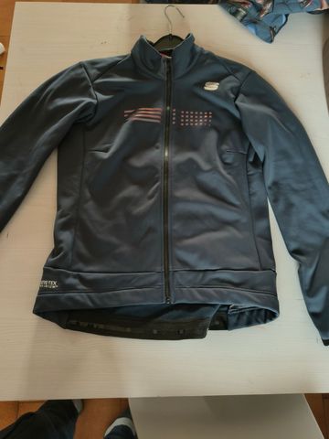 Used 2025 Sportful Giacca Donna bike — image 2 of 2