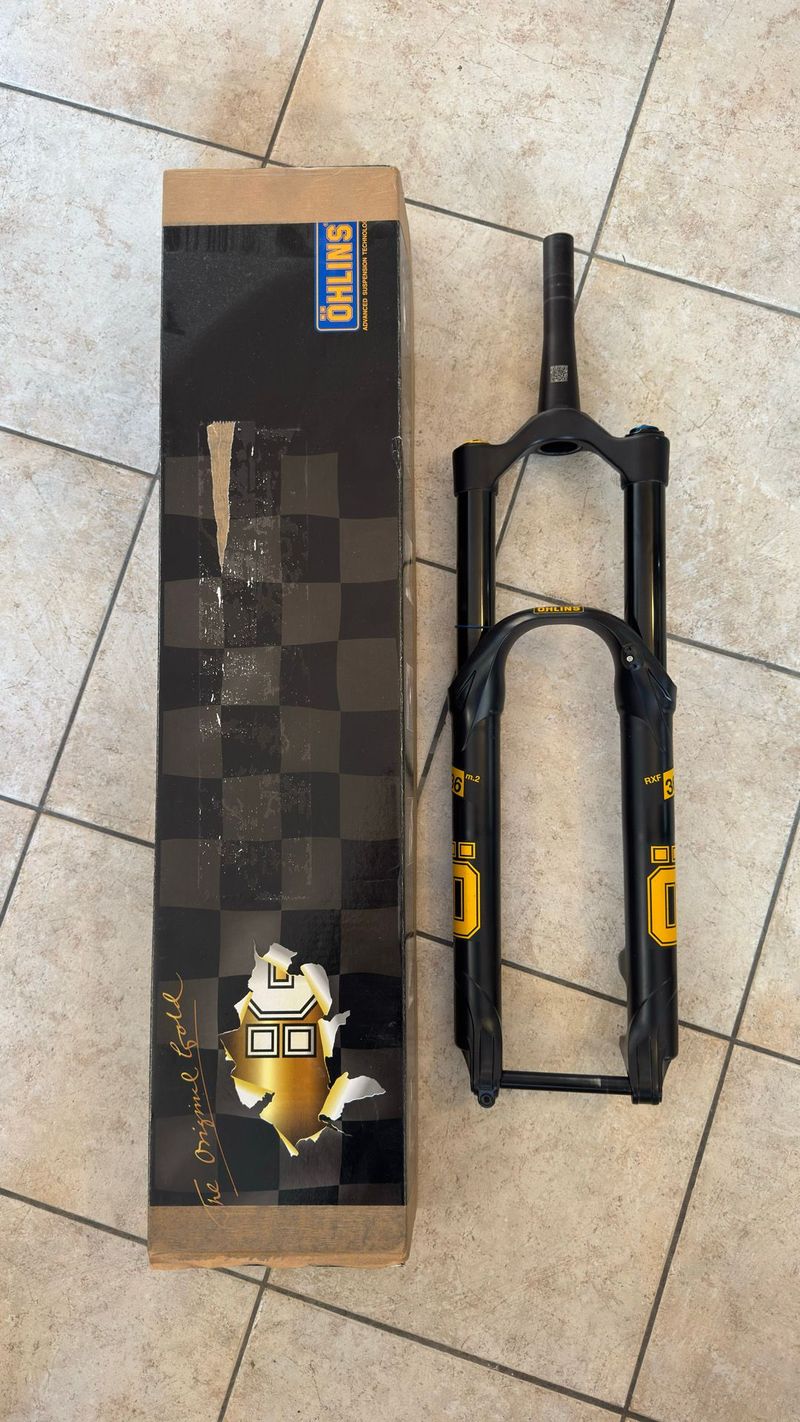 Used 2024 Öhlins RXF36 m.2 Air TTX18 29" 44mm Offset 140mm Travel Fork