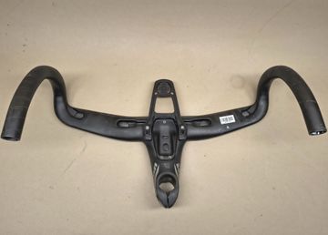 Used Vision Metron 5D Integrated Carbon Handlebar 120mm x 420mm bike — image 5 of 11