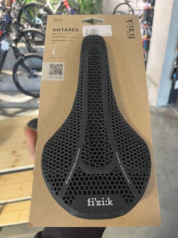 Fizik Vento Antares Saddles & Seatposts usato