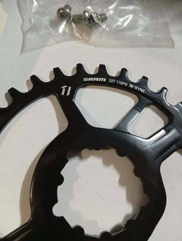 Used SRAM 32T Direct Mount Chainring 11-speed bike — image 7 of 8