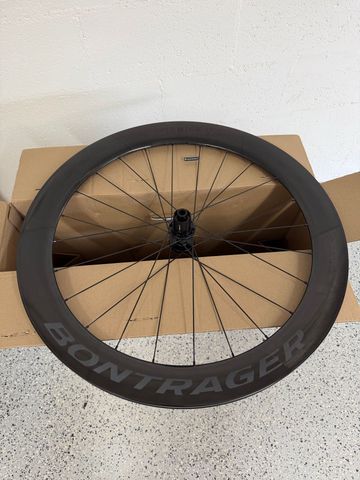 Used 2025 Aeolus RSL 62 TLR Disc REAR ONLY, Shimano HG 10/11-speed bike — image 3 of 13