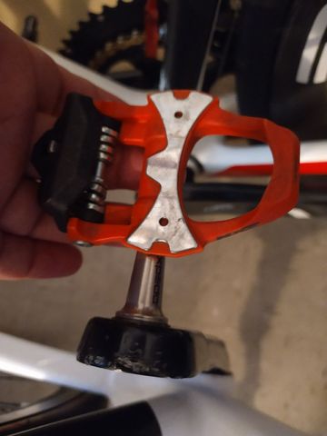 Used Shimano Dura Ace Crankset with Pedals bike — image 7 of 9