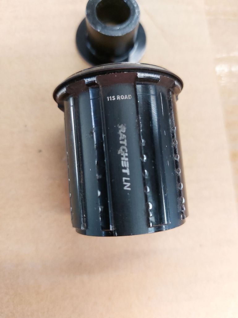 CREMAILLERE HYDRAULIQUE PEUGEOT 407 CREMAILLERE HYDRAULIQUE PEUGEOT 407