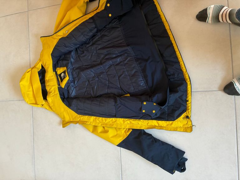 Used The North Face Men's Ski Jacket bike — image 2 of 4