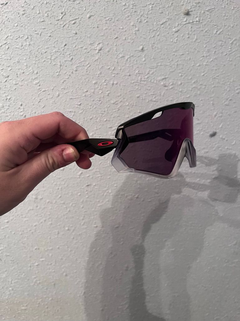 Used 2023 Oakley windjacket bike — image 2 of 3
