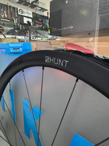 Gebrauchtes 2024 Hunt 36 Carbon Wide Aero Wheelset bike — Bild 2 von 6