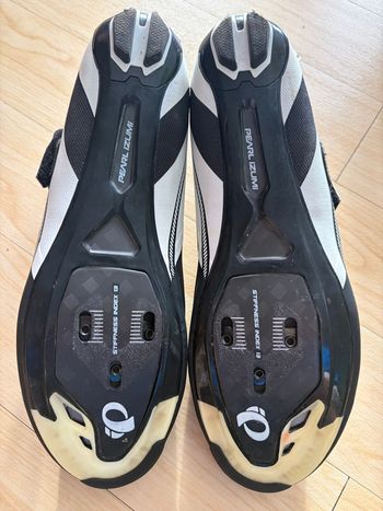 Used Pearl Izumi Pearl Izumi Tri Fly V6 bike — image 4 of 4