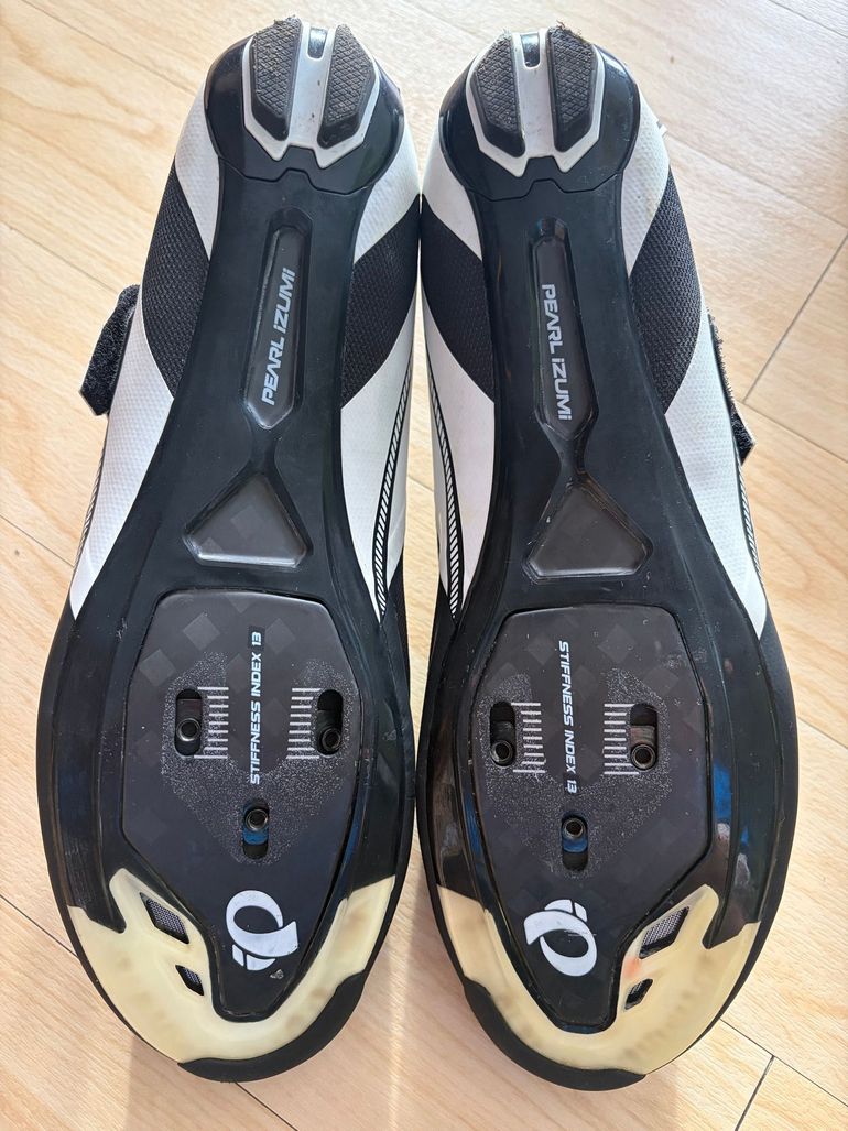 Used Pearl Izumi Pearl Izumi Tri Fly V6 bike — image 4 of 4