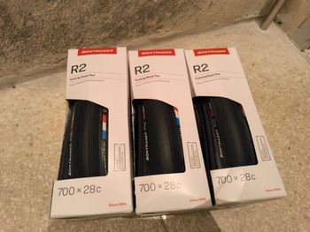 2025, Bontrager R2 700x28