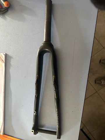 Used Specialized Roubaix FACT Carbon Fork 2021 Fork