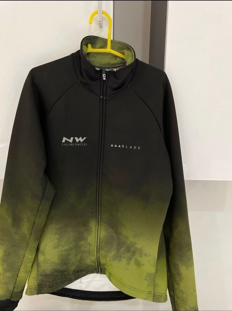 Used 2022 Winter jacket blade 3 bike — image 2 of 3