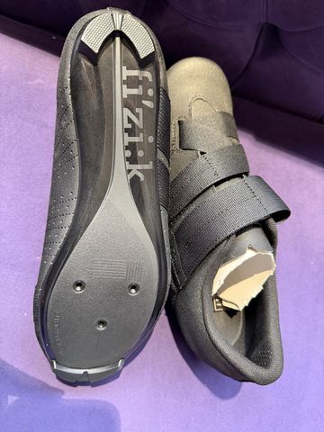 Used Fizik Buty Fizik Tempo Powerstrap R5 Black bike — image 5 of 12
