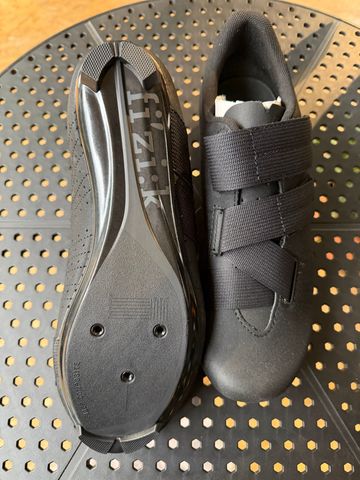 Used Fizik Buty Fizik Tempo Powerstrap R5 Black bike — image 12 of 12
