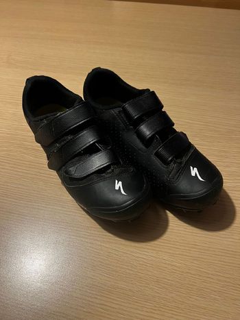 Used 2016 Specialized MTB Shoes bike — image 1 of 4