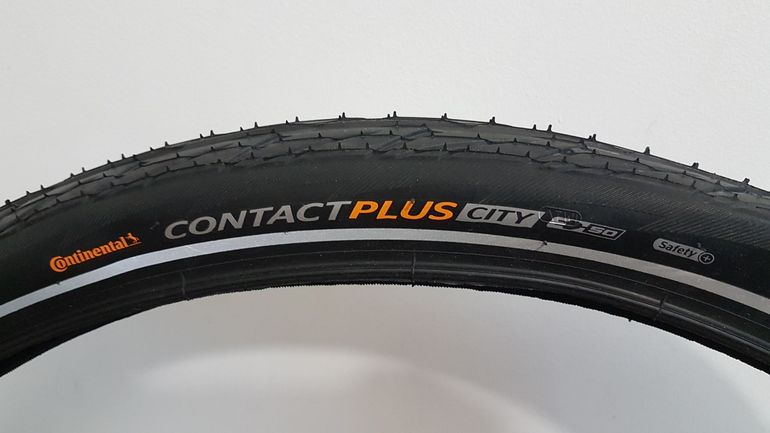 Used Continental Continental Contact Plus City 27,5x2,2" Safety Plus Breaker. bike — image 4 of 14