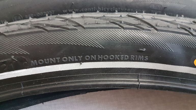 Used Continental Continental Contact Plus City 27,5x2,2" Safety Plus Breaker. bike — image 13 of 14