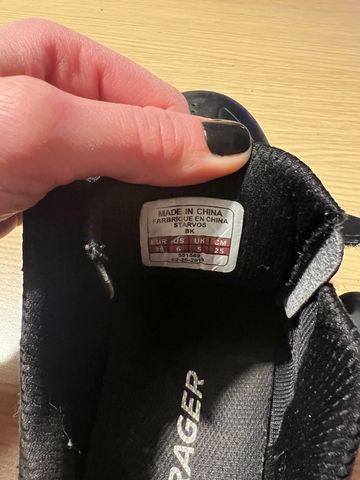 Used Bontrager Scarpette da ciclismo 2018 bike — image 4 of 9