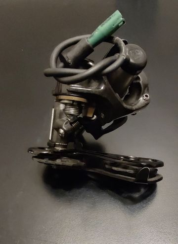 Used Campagnolo Athena EPS 11-speed Groupset 2013 bike — image 6 of 7