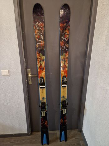 Used Scott All Mountain Skis pure 88 bike — image 1 of 3
