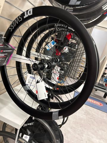 Używany 2026 Paire de roue Wheels