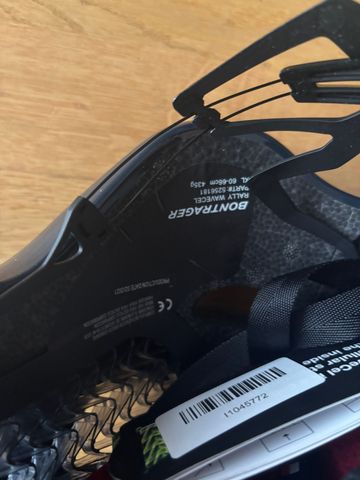 Used Bontrager Rally Wavecel Helmet bike — image 4 of 4