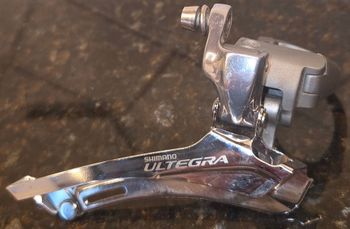 Used Shimano Shimano Ultegra FD-6700 Front Derailleur bike — image 1 of 5