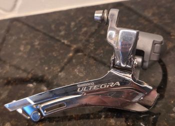 Used Shimano Shimano Ultegra FD-6700 Front Derailleur bike — image 2 of 5