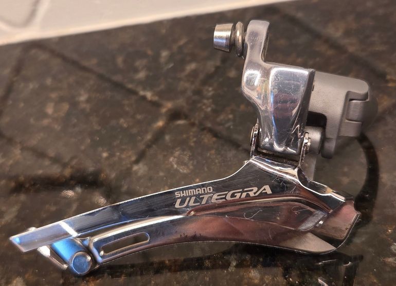 Used Shimano Shimano Ultegra FD-6700 Front Derailleur bike — image 2 of 5