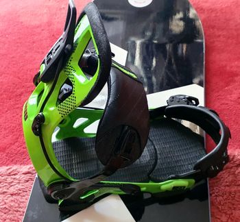 Used GNU GNU Snowboard YES Basic 155 cm + Fixation bike — image 6 of 11