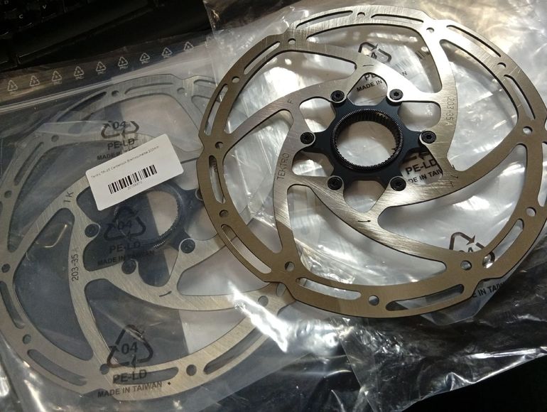 Used Tektro TR-35 203mm Center-Lock Disc Brake Rotor bike — image 4 of 4
