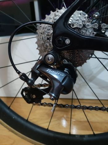 Used 2025 Shimano Tiagra 10-speed Hydraulic Disc Group bike — image 4 of 6