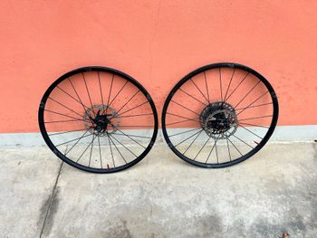 Industry Nine, Trail 270 mozzo Hydra 29
