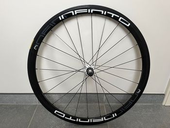 Used Infinito R4C Achterwiel 38mm Carbon Velg bike