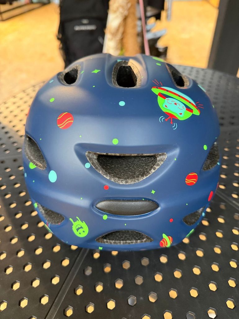 Used Giro Kask rowerowy dziecięcy  SCAMP space blue bike — image 5 of 10
