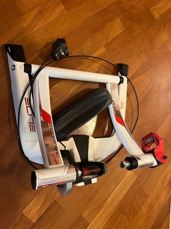Used Elite Qubo Power Mag Smart B+ Trainer bike — image 2 of 3