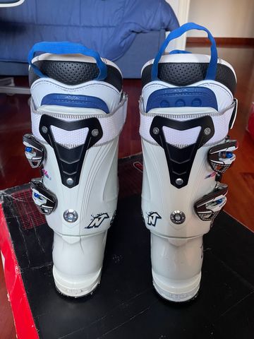 Used Nordica Dobermann Spitfire 100 Ski Boots bike — image 5 of 10