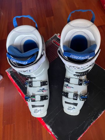 Used Nordica Dobermann Spitfire 100 Ski Boots bike — image 4 of 10