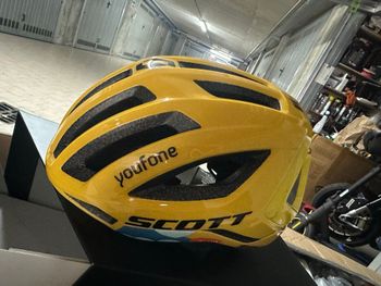 Used 2022 centric plus mips S TDF dsm team bike — image 3 of 8