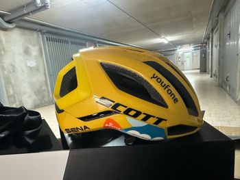 Used 2022 centric plus mips S TDF dsm team bike — image 2 of 8