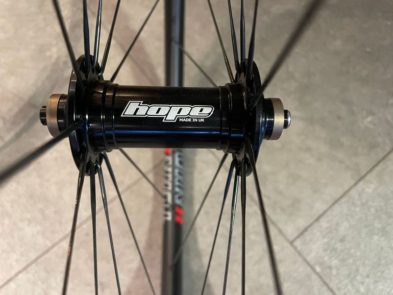 Used TurnR Race Carbon Velgrem Wielset bike — image 3 of 7