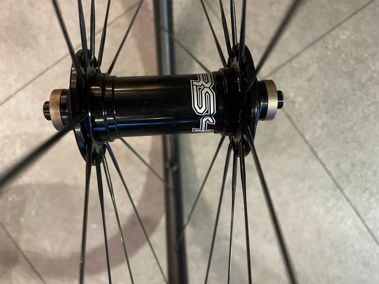 Used TurnR Race Carbon Velgrem Wielset bike — image 4 of 7