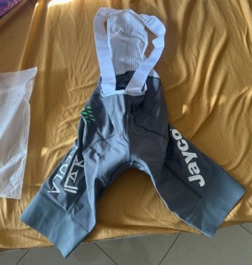 Used 2025 Jayco Alula Cycling Clothing