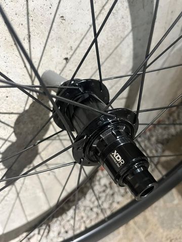 Used Zipp 303 S bike — image 6 of 6