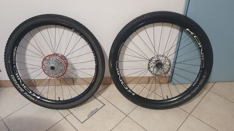 Used Konig Carbon Ruote Wheel bike — image 5 of 5