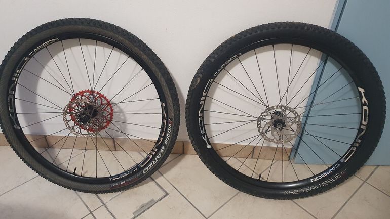 Used Konig Carbon Ruote Wheel bike — image 1 of 5