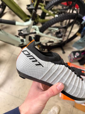 Used Dmt KR SL size 39, new road cycling shoes, grey, shoelaces 2025 bike — image 8 of 8